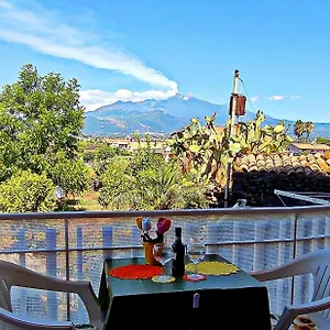 Hébergement de vacances Casa Del Sole Con Vista Sull'etna A 200 Mt Dal Mare, Acireale
